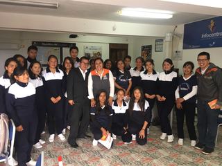 Estudiantes Bachillerato Internacional U.E León Ruales